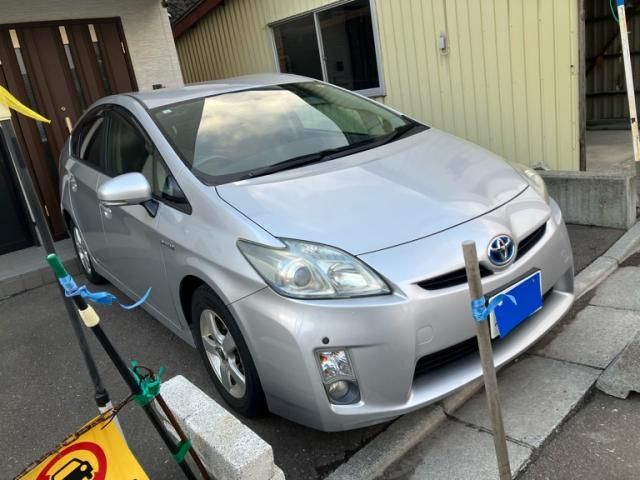 TOYOTA PRIUS 2010 Image 31