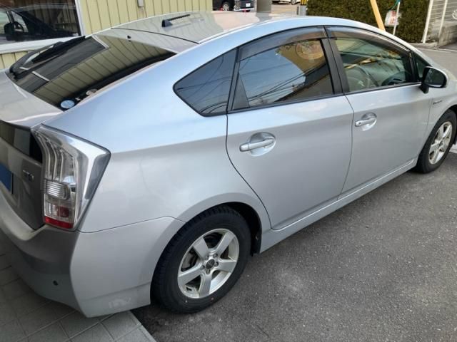 TOYOTA PRIUS 2010 Image 31