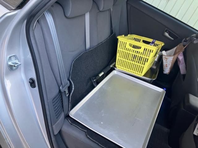 TOYOTA PRIUS 2010 Image 31