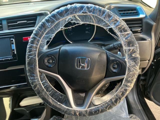 HONDA FIT HYBRID 2014 Image 31