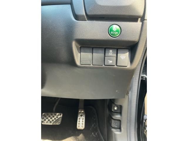 HONDA FIT HYBRID 2014 Image 31