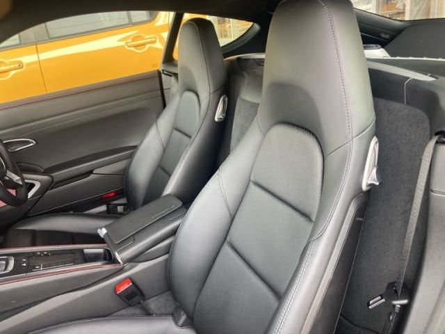 PORSCHE 718CAYMAN 2020 Image 31