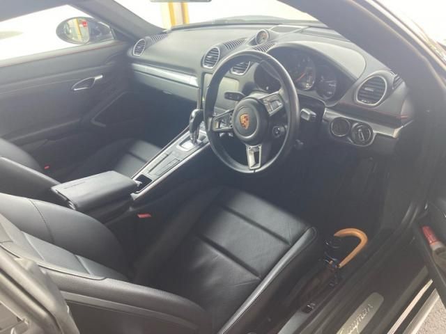 PORSCHE 718CAYMAN 2020 Image 31