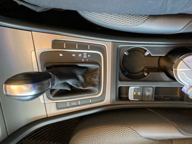 VOLKSWAGEN GOLF VARI 2015 Image 31