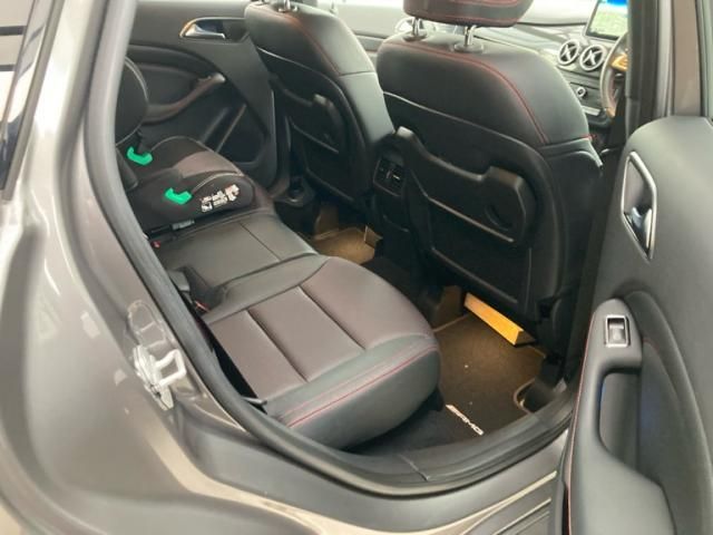 MERCEDES BENZ B CLAS 2015 Image 31