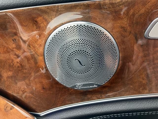 MERCEDES BENZ E CLAS 2017 Image 31
