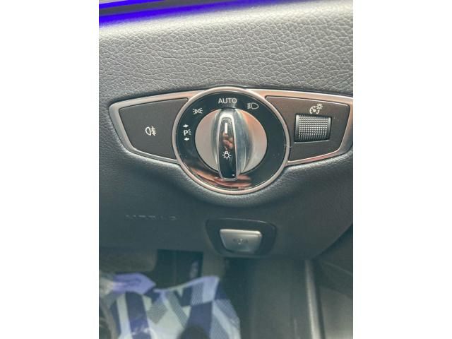 MERCEDES BENZ E CLAS 2017 Image 31