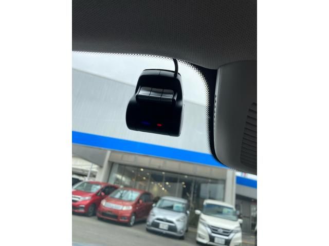 MERCEDES BENZ E CLAS 2017 Image 31