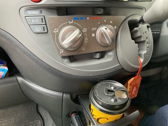 TOYOTA SIENTA 4WD 2010 Image 31