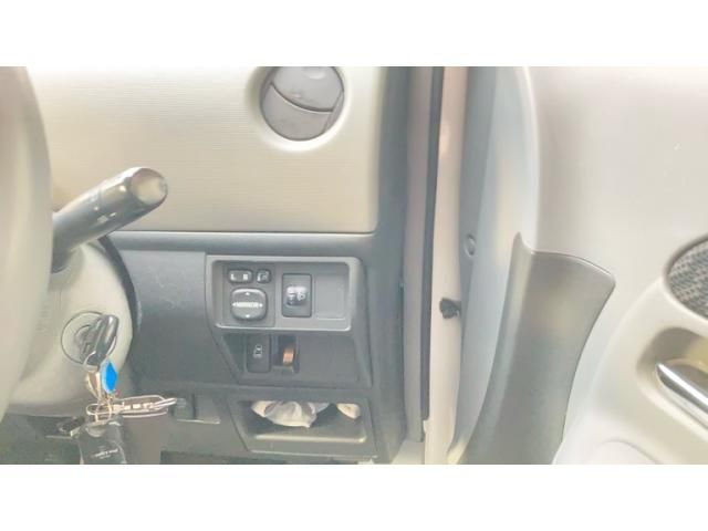 TOYOTA SIENTA 4WD 2010 Image 31