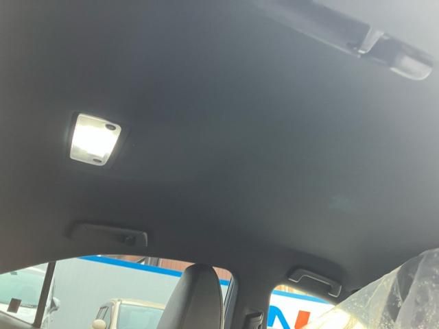 TOYOTA LEXUS IS350 2017 Image 31