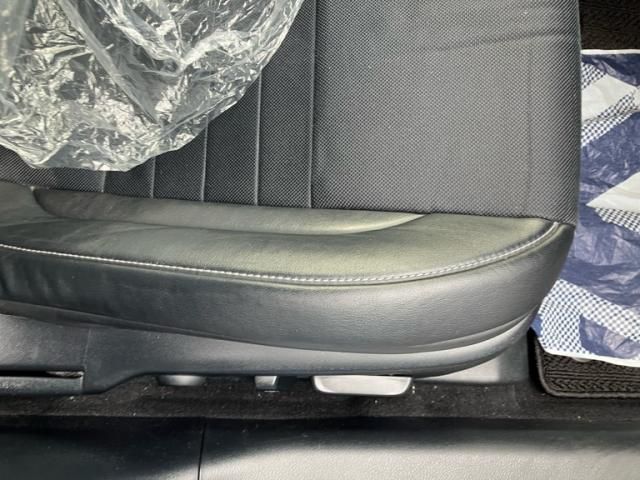 TOYOTA LEXUS IS350 2017 Image 31