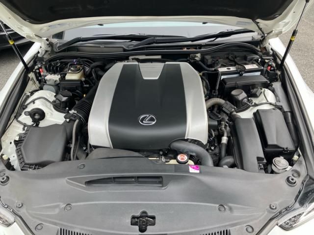 TOYOTA LEXUS IS350 2017 Image 31