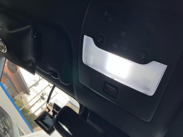 TOYOTA LEXUS IS350 2017 Image 31