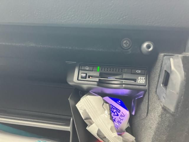 TOYOTA LEXUS IS350 2017 Image 31