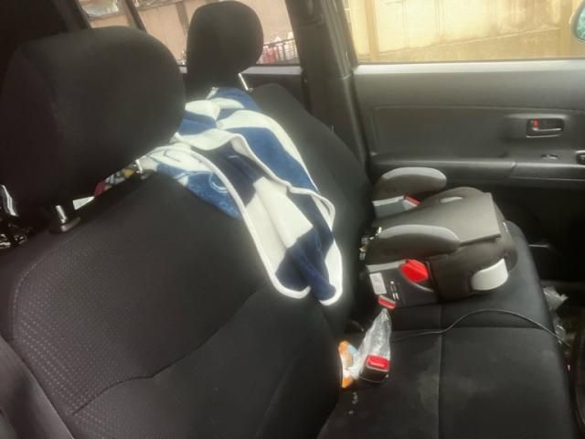 TOYOTA BB 2014 Image 31