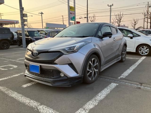 TOYOTA C-HR 2018 Image 31