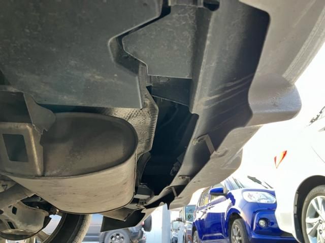 TOYOTA C-HR 2018 Image 31