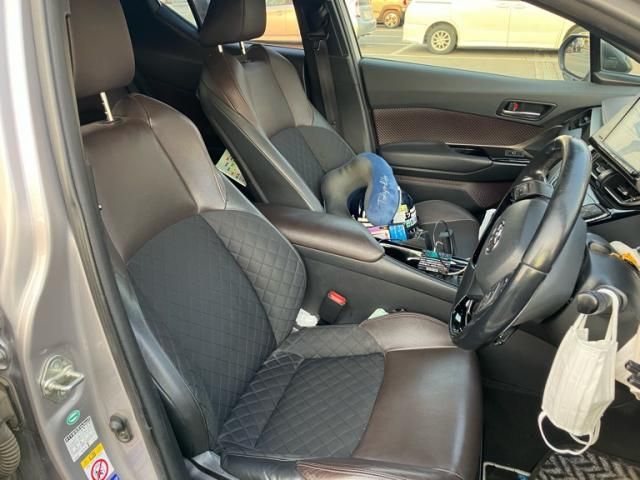 TOYOTA C-HR 2018 Image 31