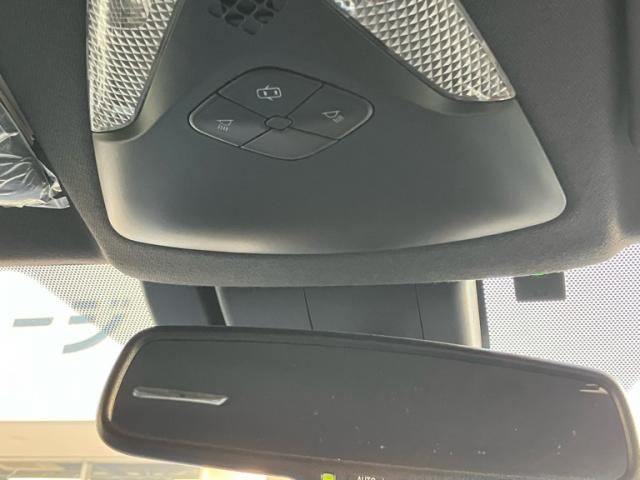 TOYOTA C-HR 2018 Image 31