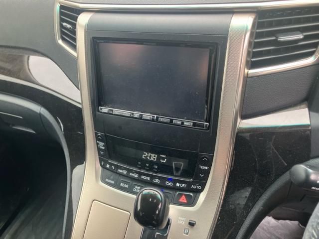 TOYOTA ALPHARD 2010 Image 31