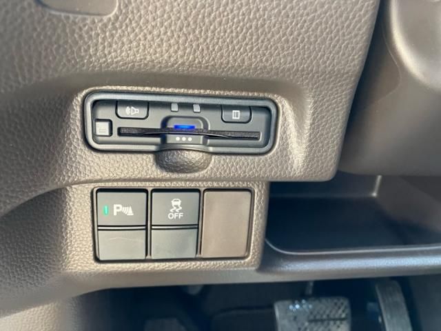 HONDA N BOX 4WD 2022 Image 31