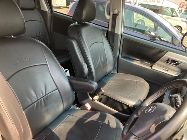 TOYOTA VOXY 4WD 2010 Image 31