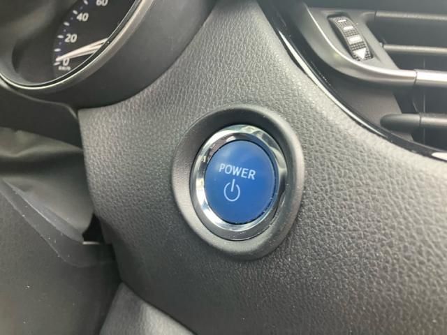 TOYOTA C-HR 2019 Image 31