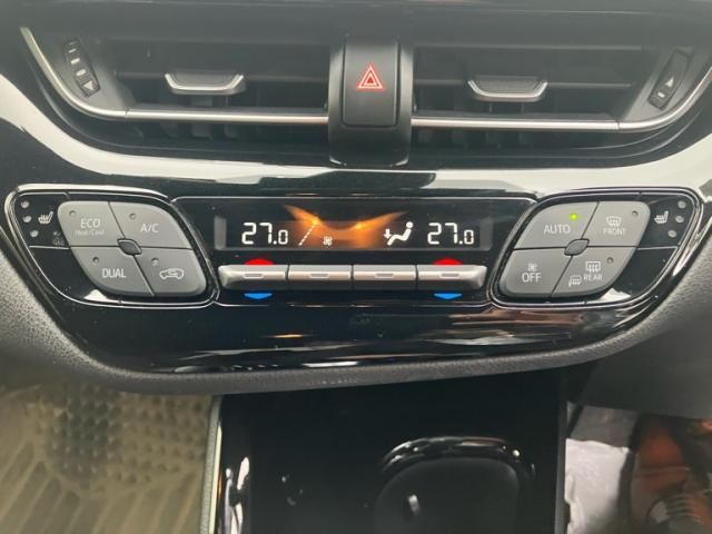 TOYOTA C-HR 2019 Image 31