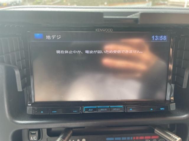 DAIHATSU HIJET CARGO 4WD 2012 Image 31