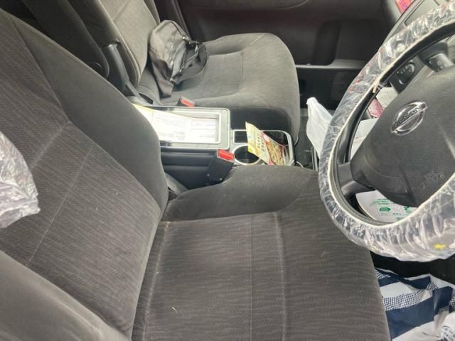 NISSAN SERENA  WG 2010 Image 31