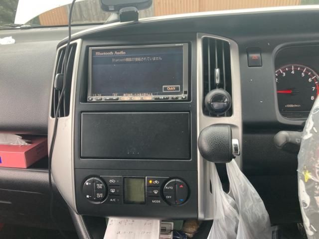 NISSAN SERENA  WG 2010 Image 31