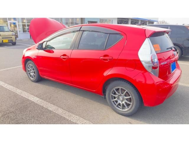 TOYOTA AQUA 2012 Image 31