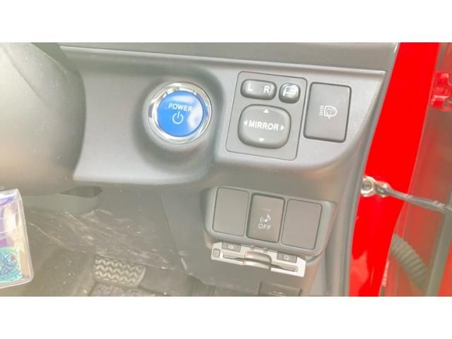 TOYOTA AQUA 2012 Image 31