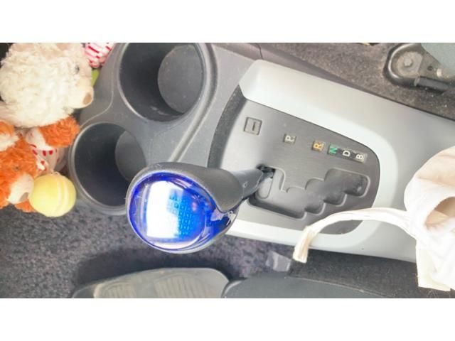 TOYOTA AQUA 2012 Image 31