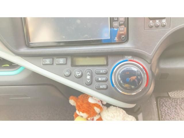 TOYOTA AQUA 2012 Image 31