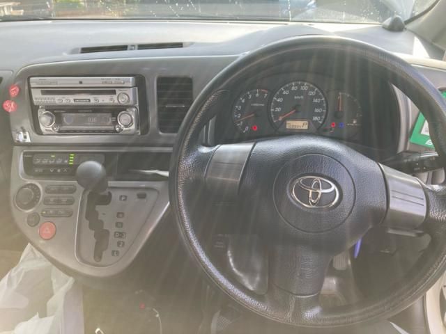 TOYOTA WISH 2005 Image 31