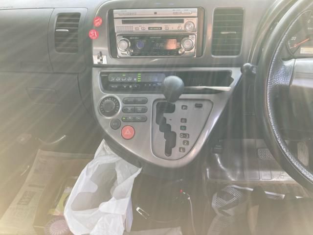 TOYOTA WISH 2005 Image 31