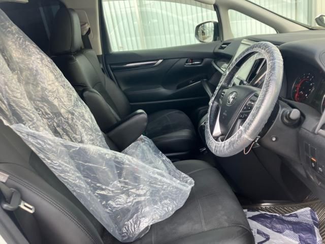 TOYOTA ALPHARD 2018 Image 31