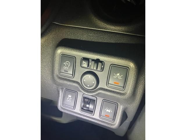 NISSAN NOTE 2015 Image 31