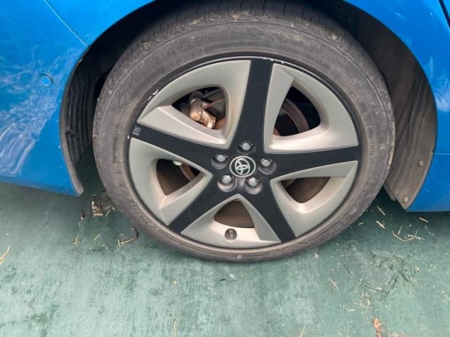 TOYOTA PRIUS 2019 Image 31