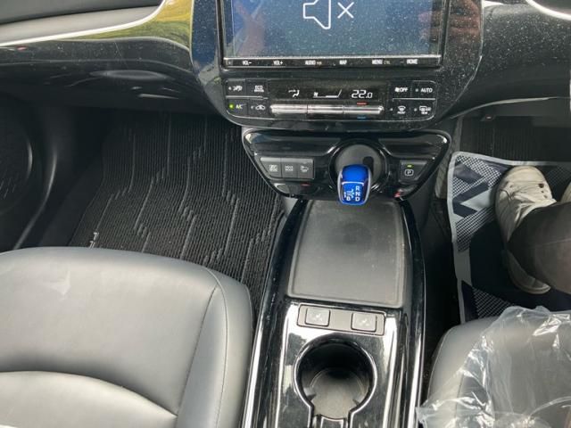 TOYOTA PRIUS 2019 Image 31