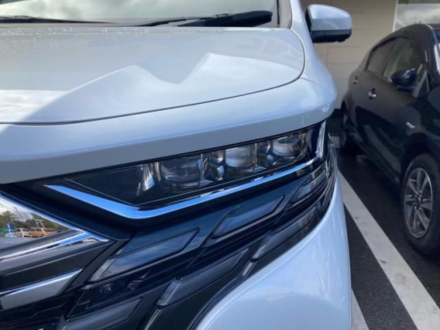 TOYOTA ALPHARD HYBRID 4WD 2023 Image 31