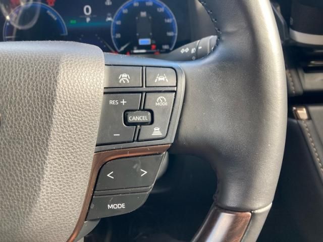 TOYOTA ALPHARD HYBRID 4WD 2023 Image 31