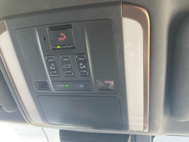 TOYOTA ALPHARD HYBRID 4WD 2023 Image 31