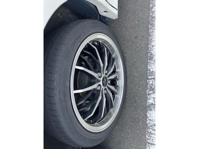 TOYOTA VOXY 2018 Image 31