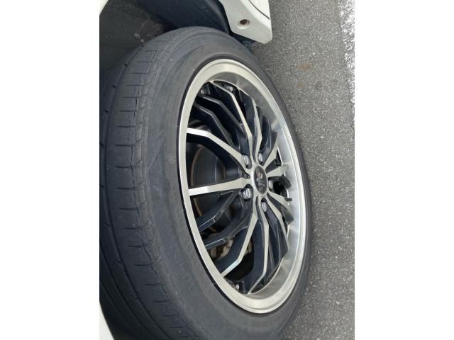 TOYOTA VOXY 2018 Image 31