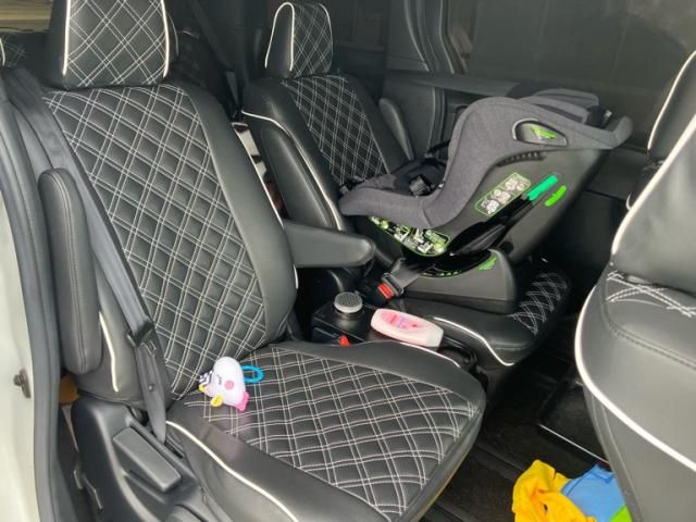 TOYOTA VOXY 2018 Image 31