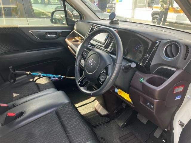 HONDA N-WGN CUSTOM 2015 Image 31