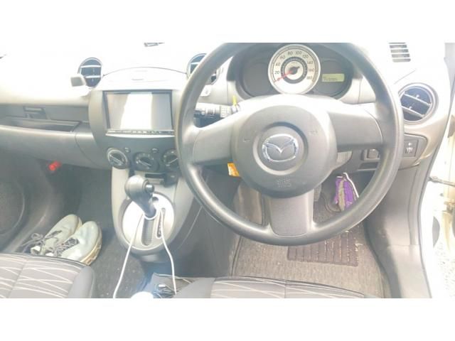 MAZDA DEMIO 4WD 2008 Image 31